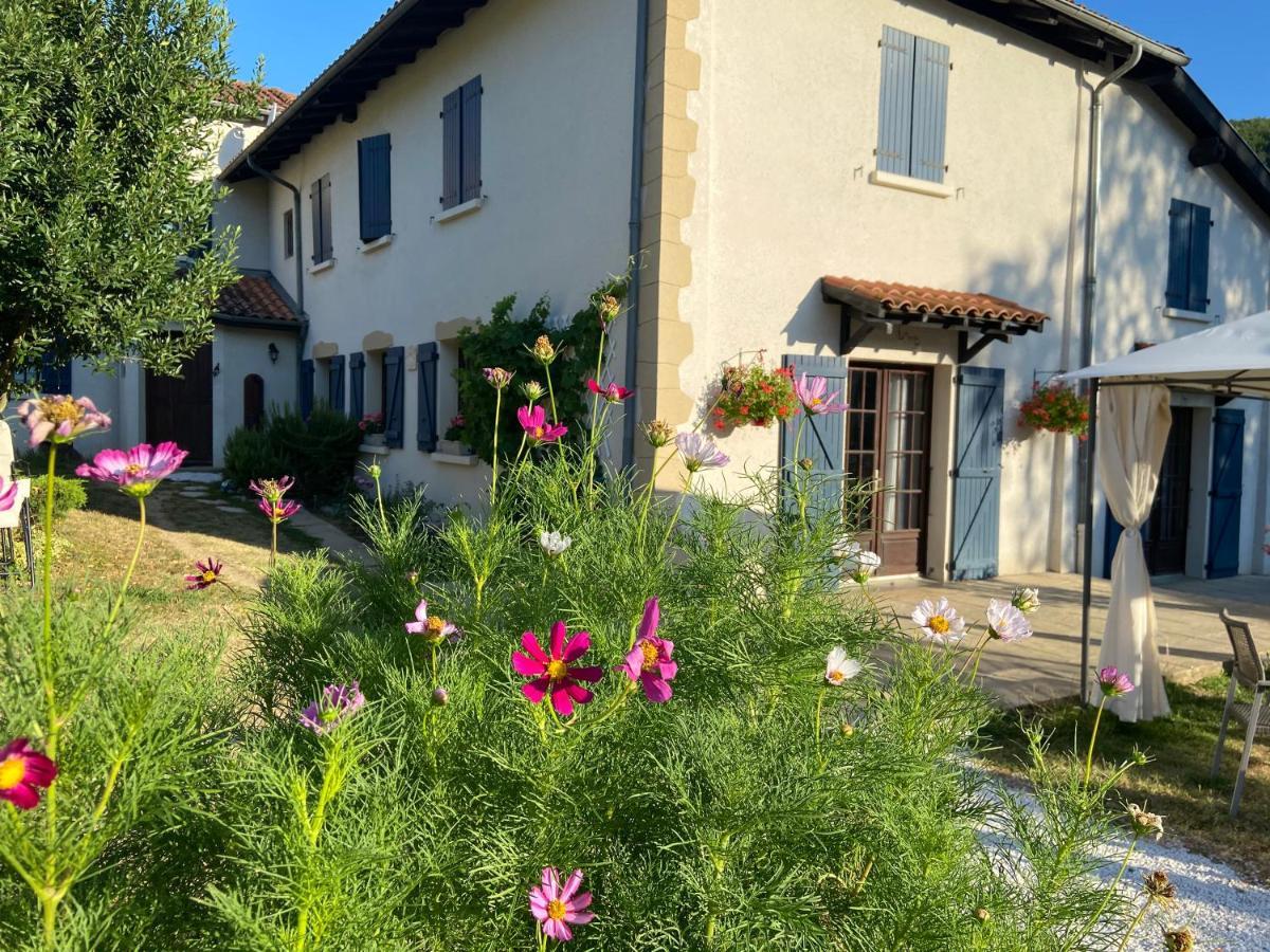 Bed and Breakfast Le Regrimet Avec Parking Gratuit Et Prive Lens-Lestang Exterior foto