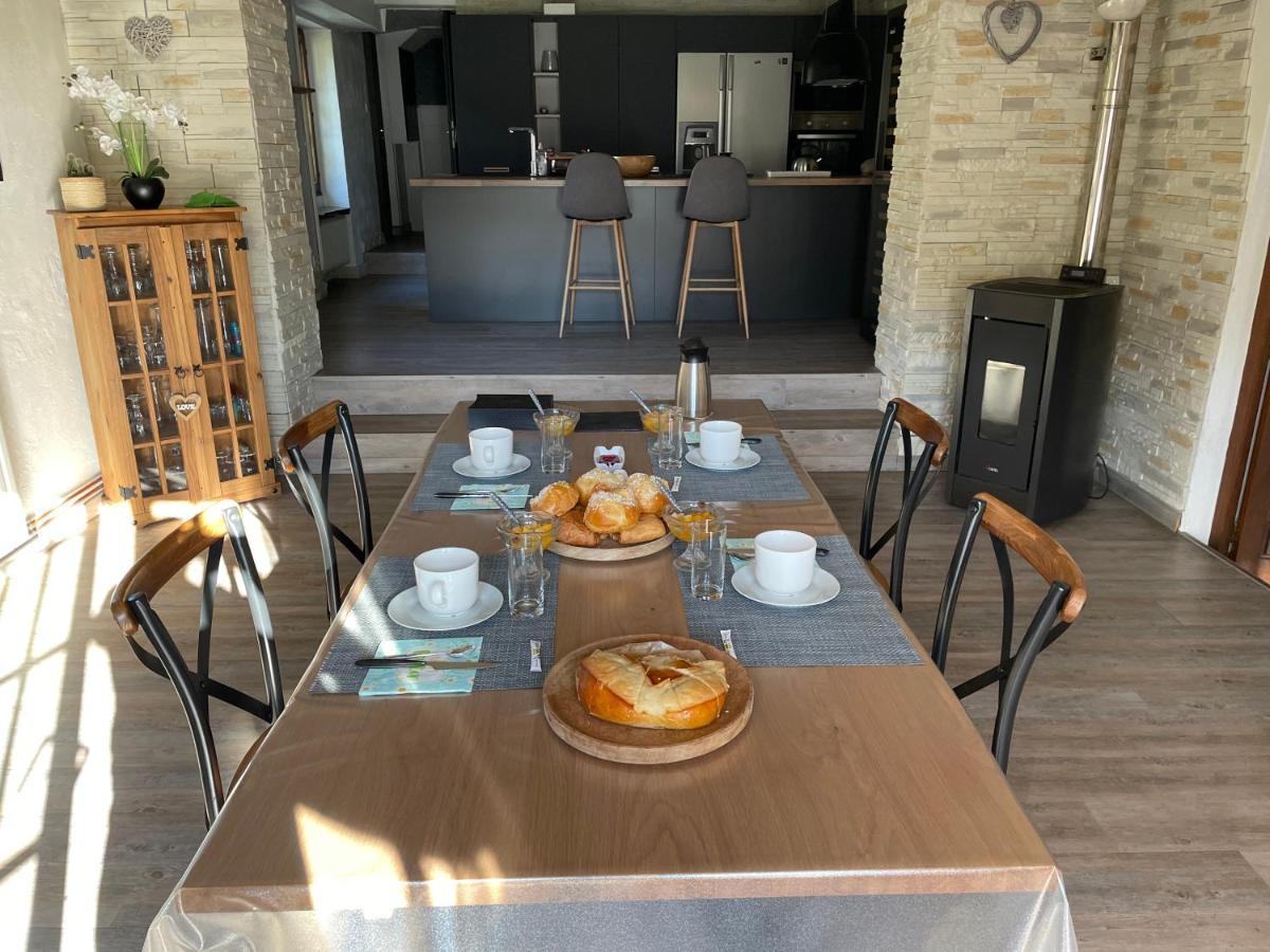 Bed and Breakfast Le Regrimet Avec Parking Gratuit Et Prive Lens-Lestang Exterior foto