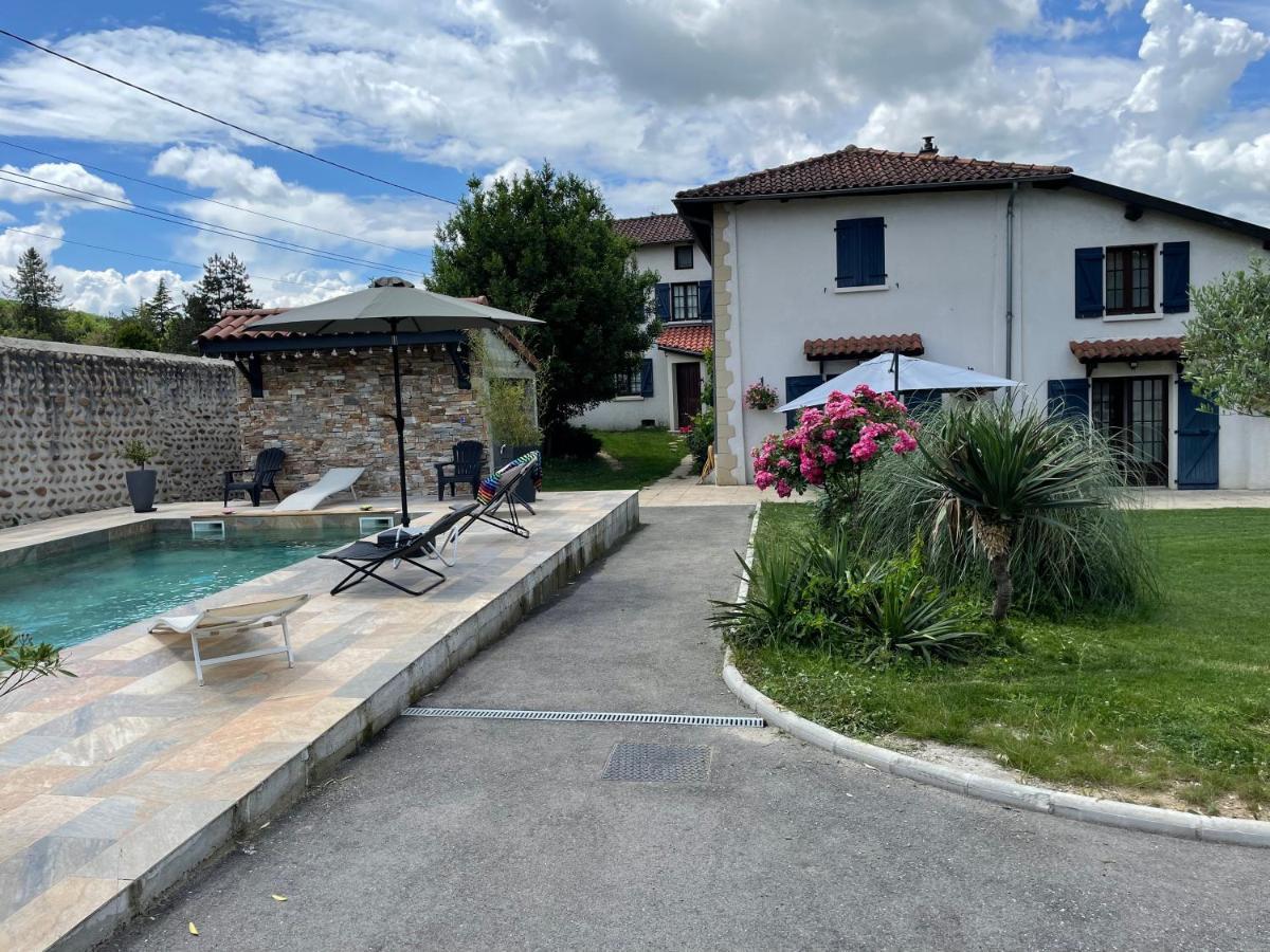 Bed and Breakfast Le Regrimet Avec Parking Gratuit Et Prive Lens-Lestang Exterior foto