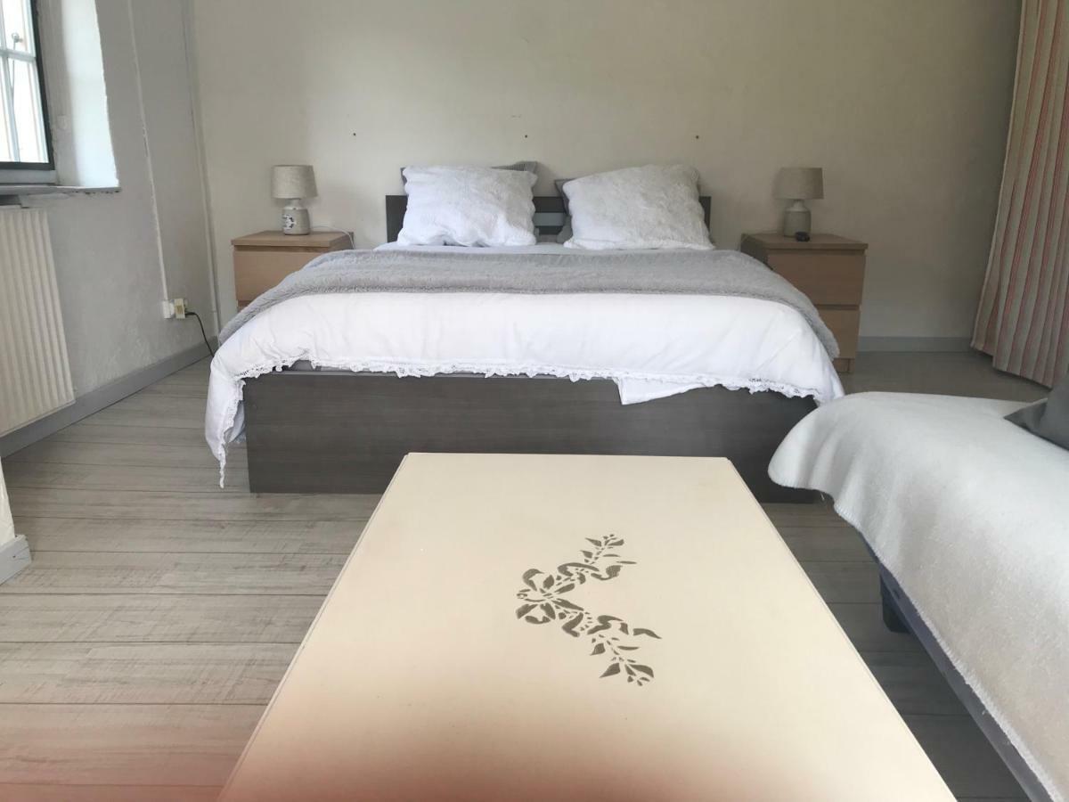 Bed and Breakfast Le Regrimet Avec Parking Gratuit Et Prive Lens-Lestang Exterior foto